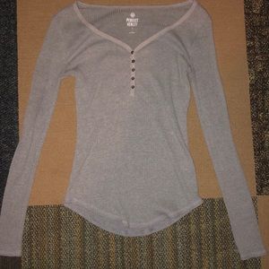 So small grey perfect henley